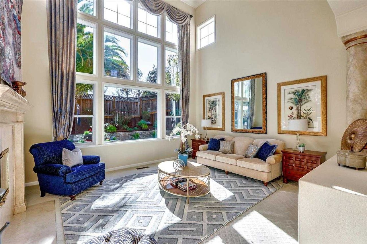 1630 Toulon CT