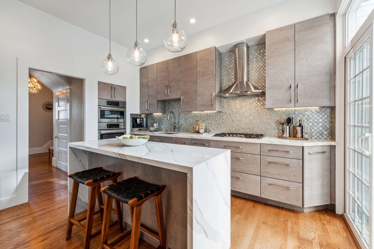 273-275 30th St