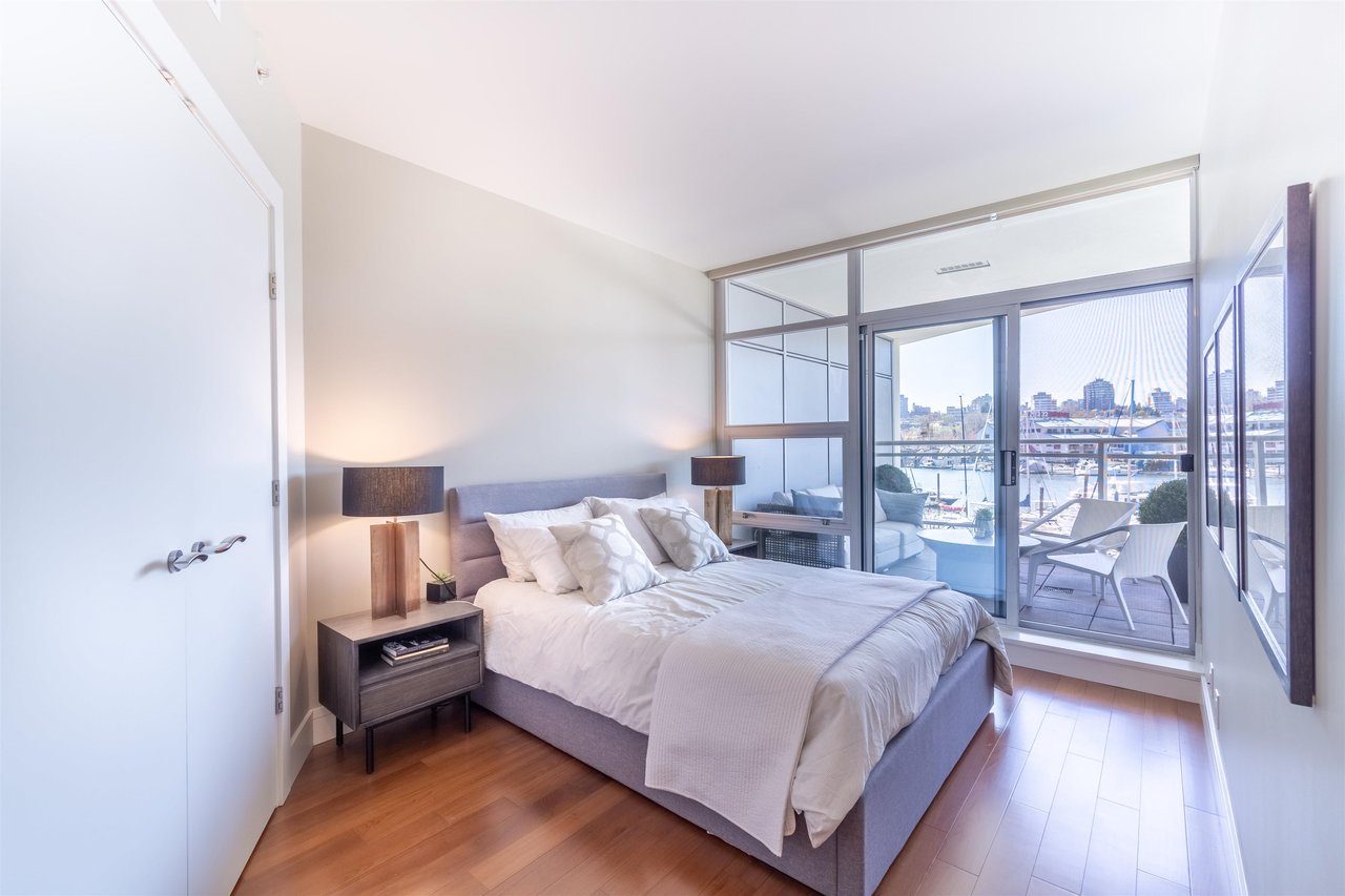 203-628 Kinghorne Mews, Vancouver