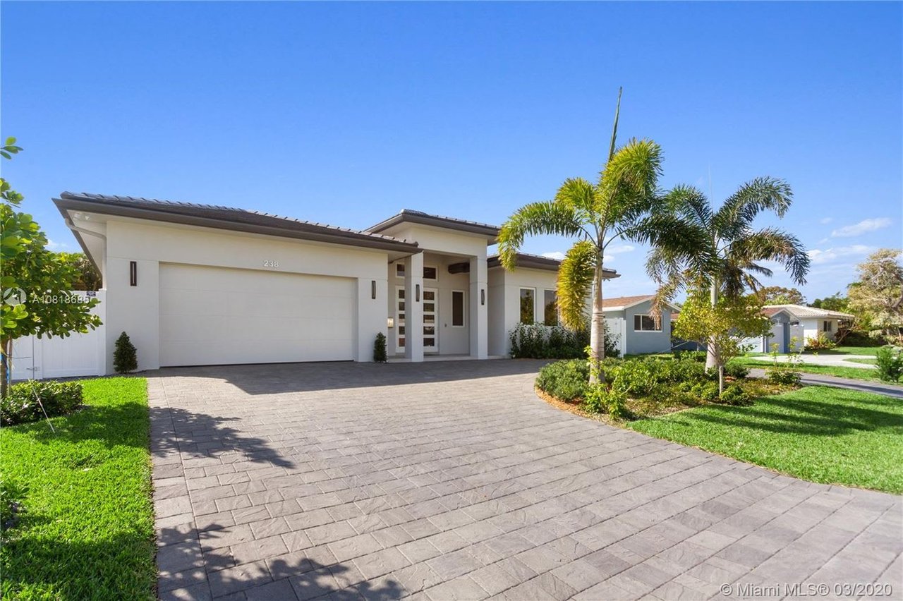 238 Oceanic Ave