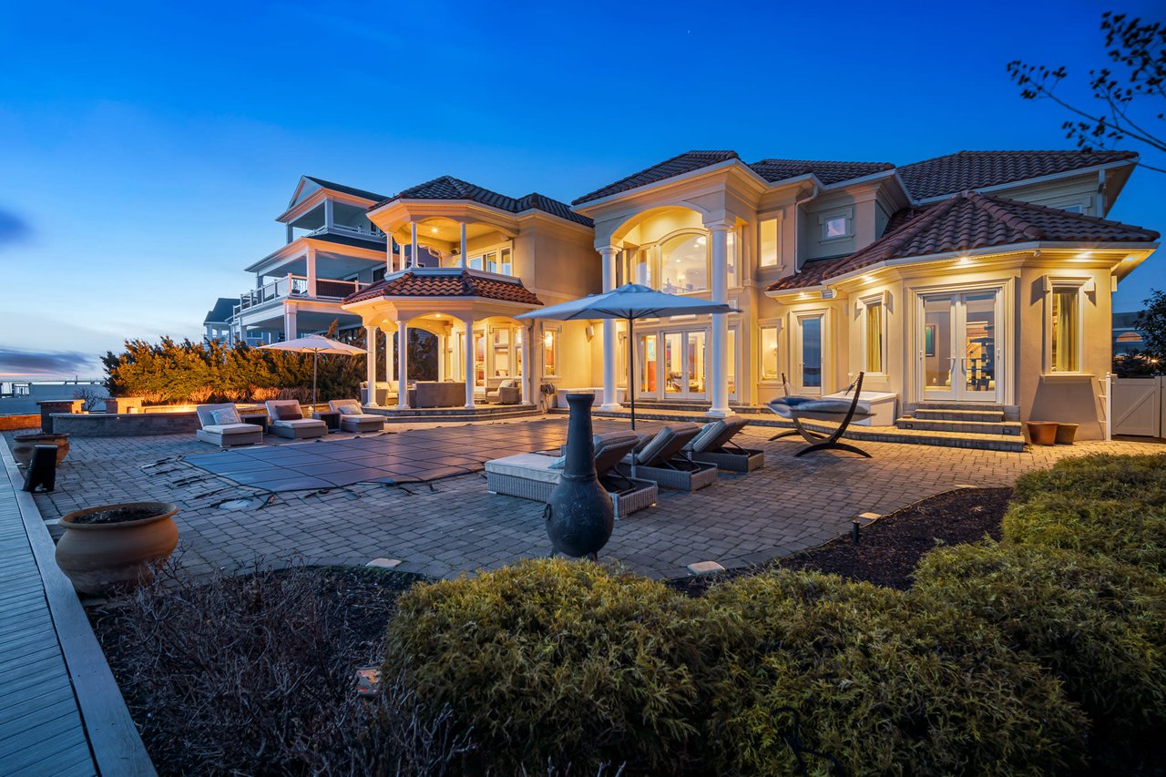 West Shore Villa