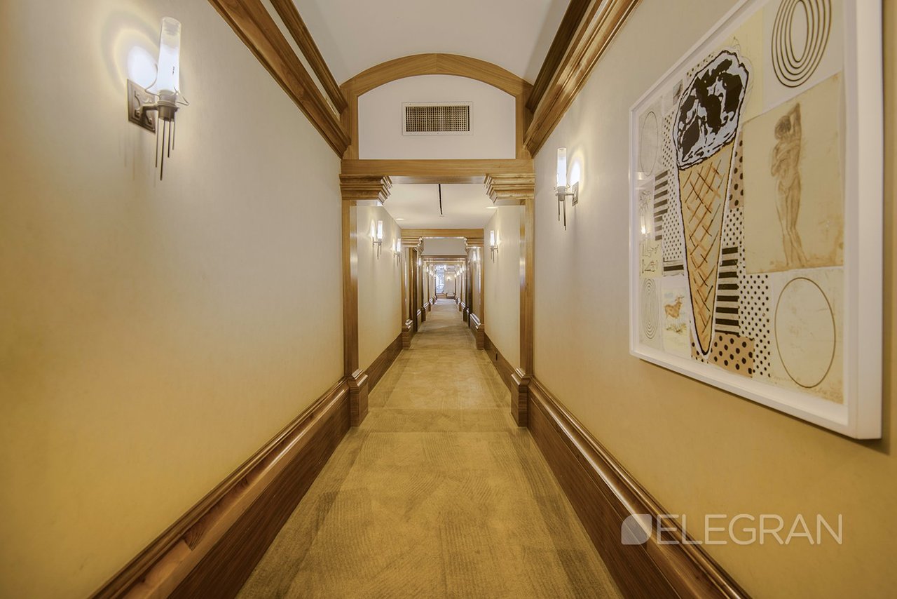 43 W 64TH ST