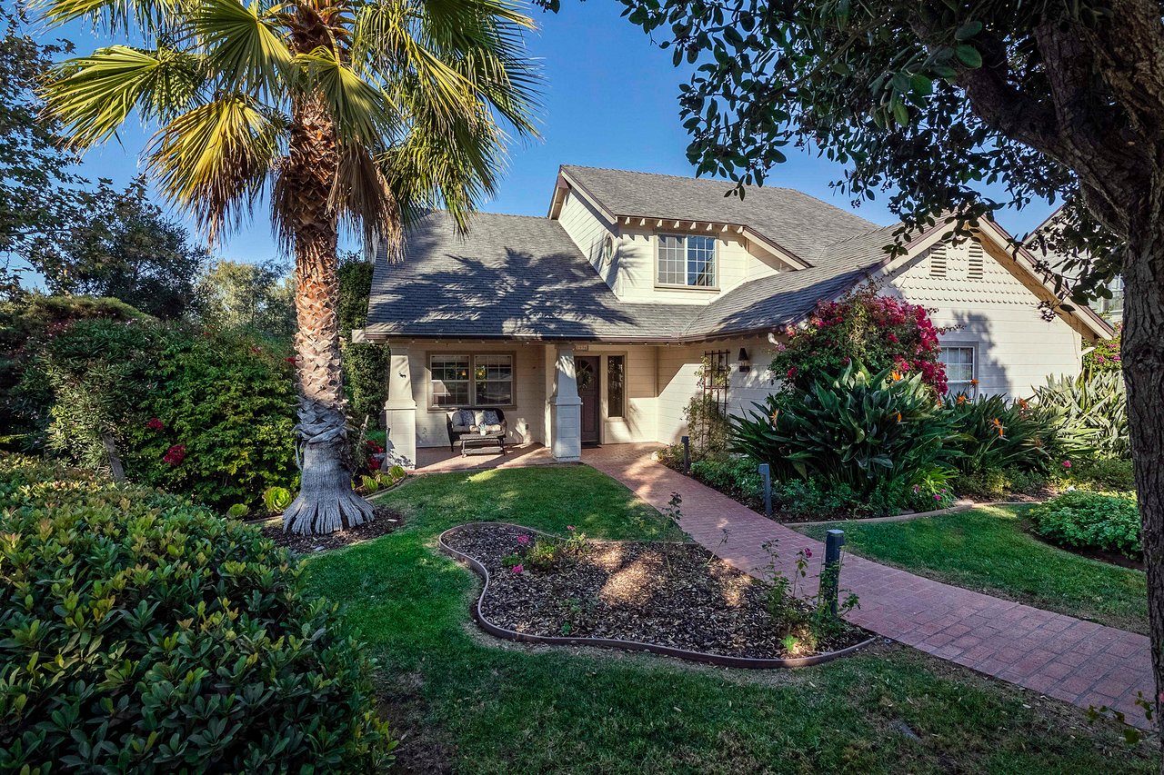 1036 Sandpiper Ln