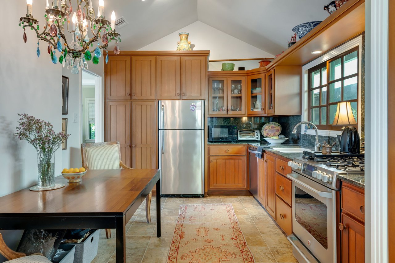 Hollywood Hills Pied de Terre - Another Off Market Sale