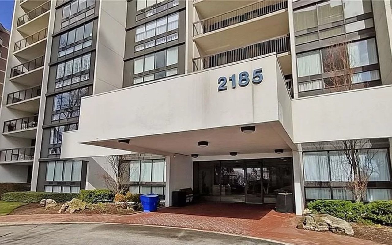 2185 Marine Dr #704