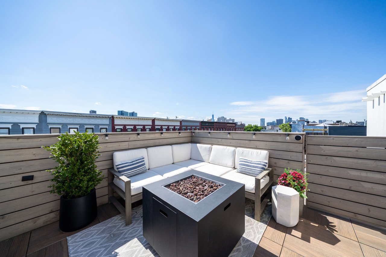 828 Park Ave #PH