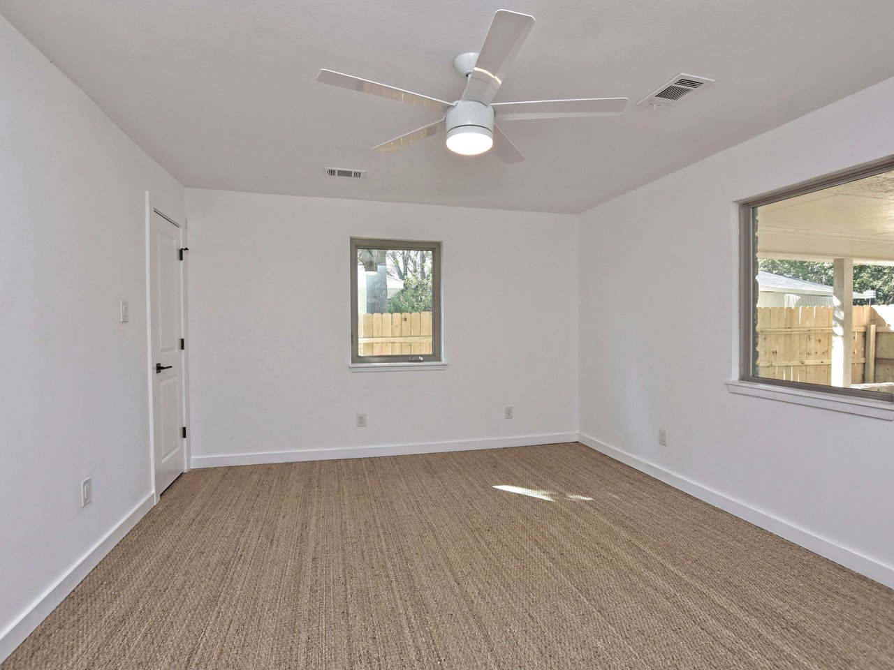 2642 Williams Lakeshore