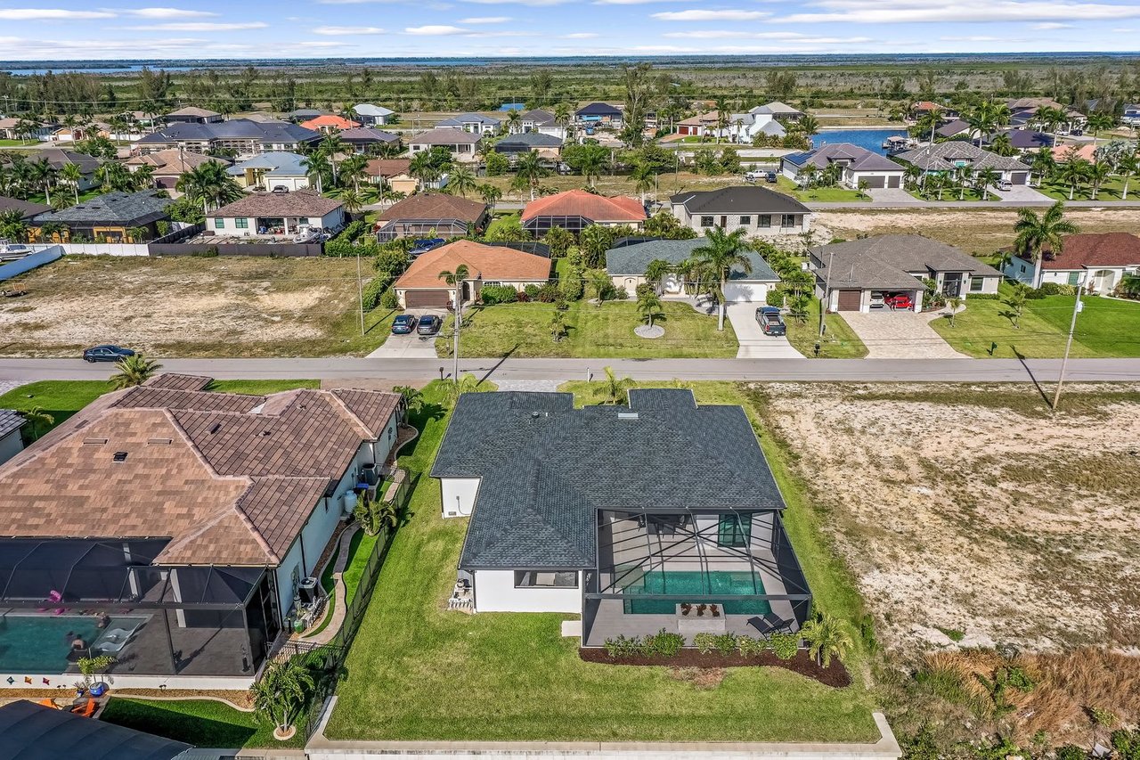 121 NW 38th Avenue 