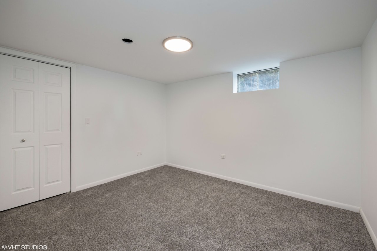 3838 Hampton Ave, Western Springs, IL 60558