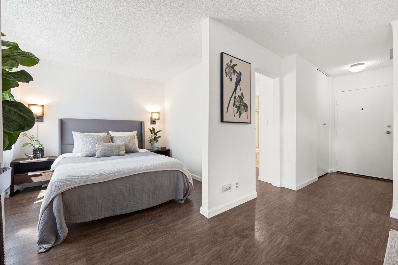 397 Imperial Way #210, Daly City