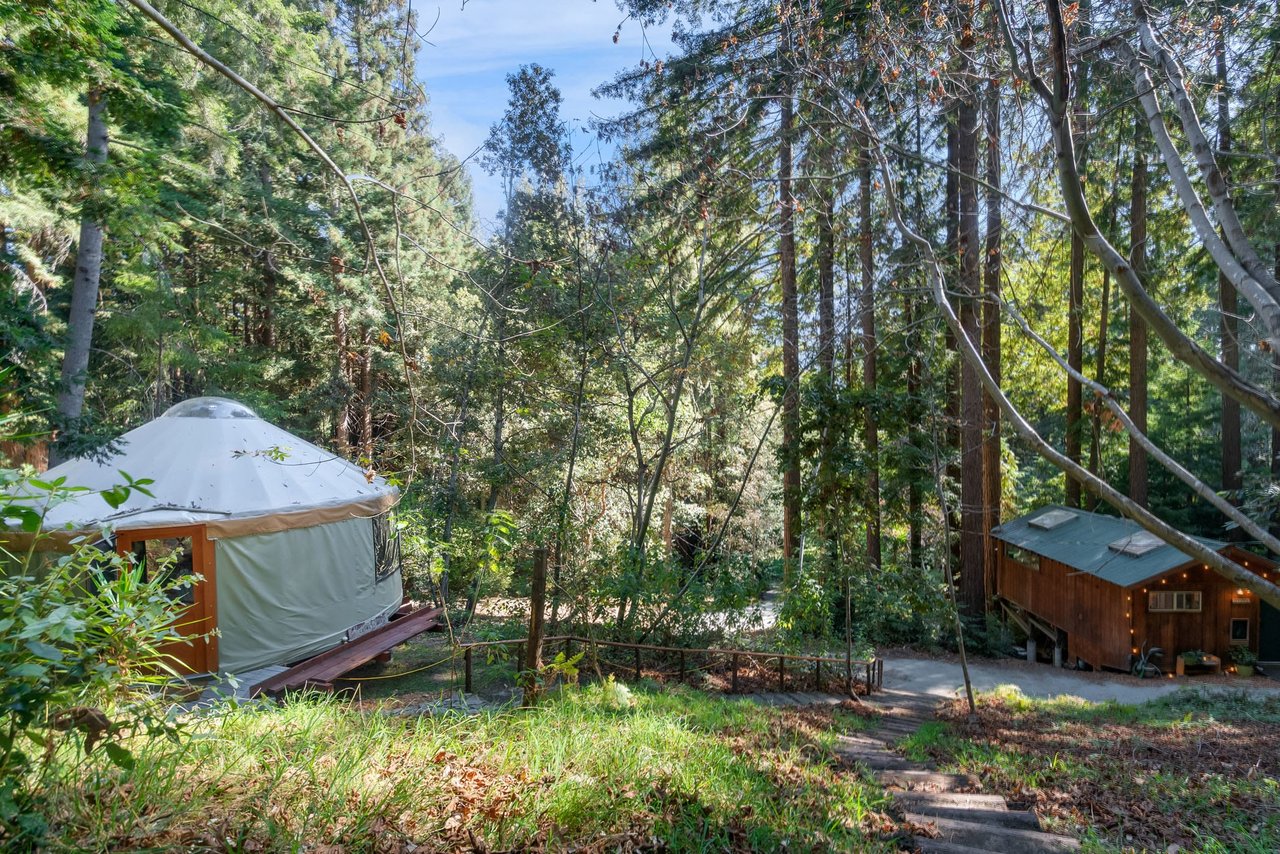6121 Fern Flat Road