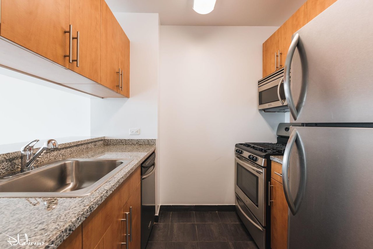 2 Gold Street, Apt 4H