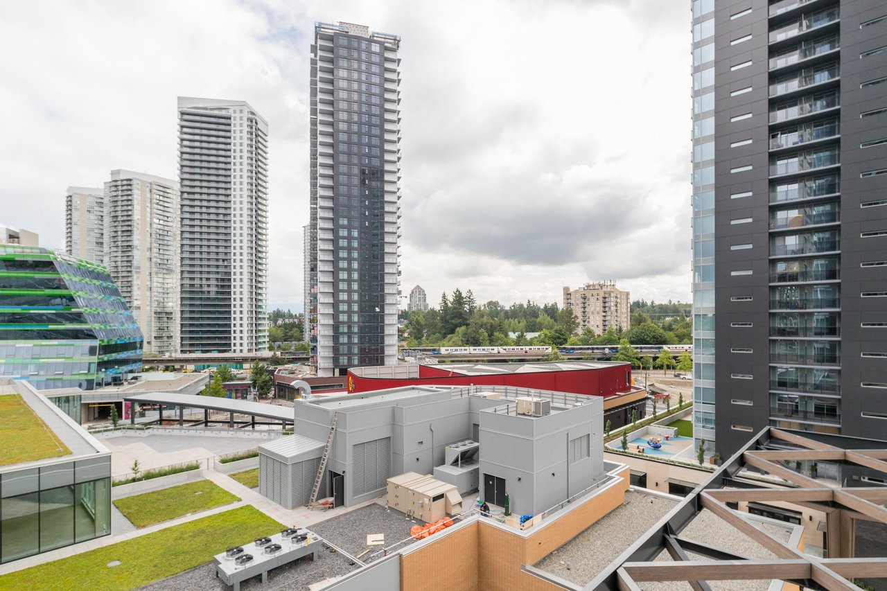 810-13615 Fraser Hwy