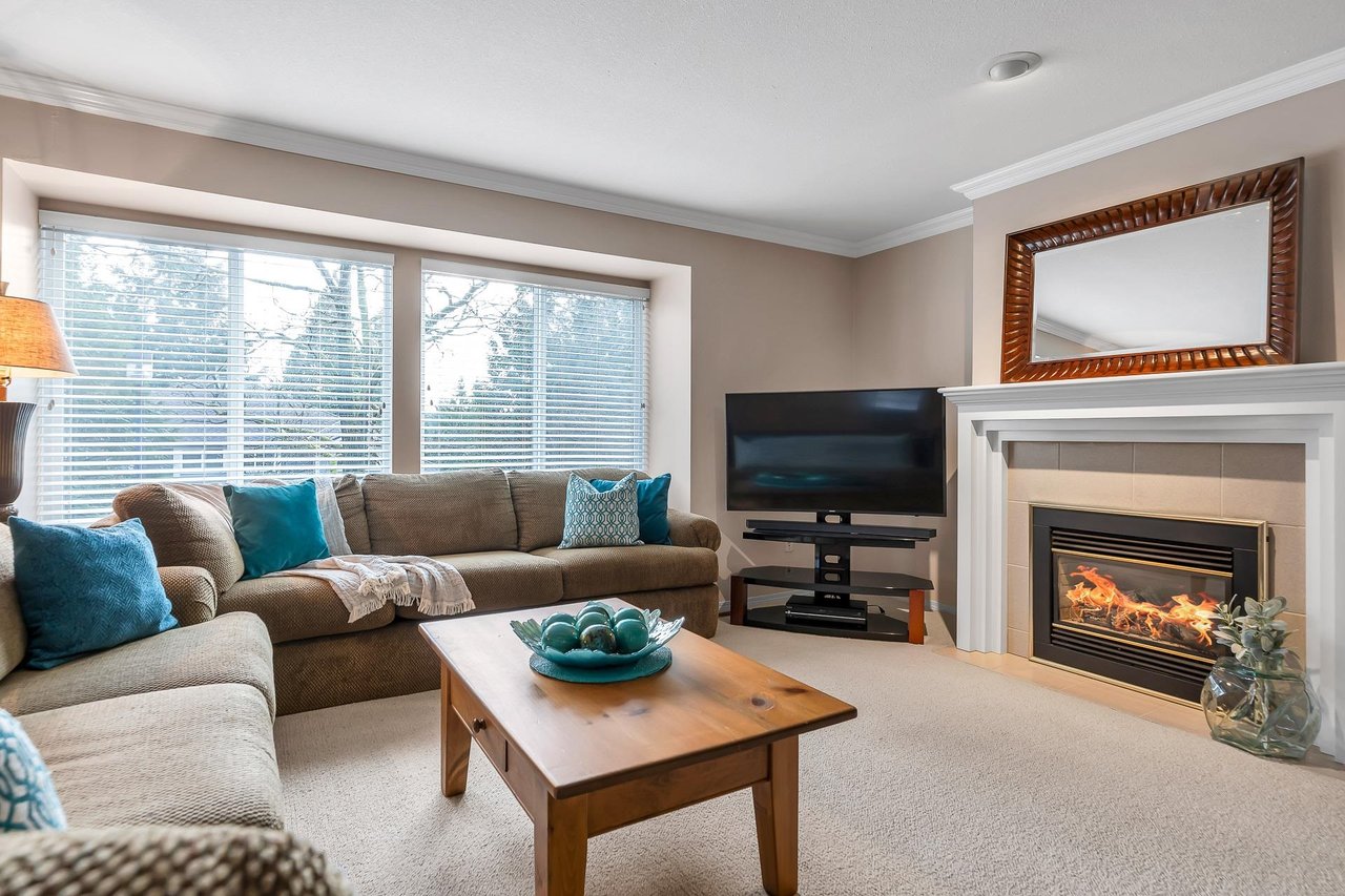 41-101 Parkside Dr