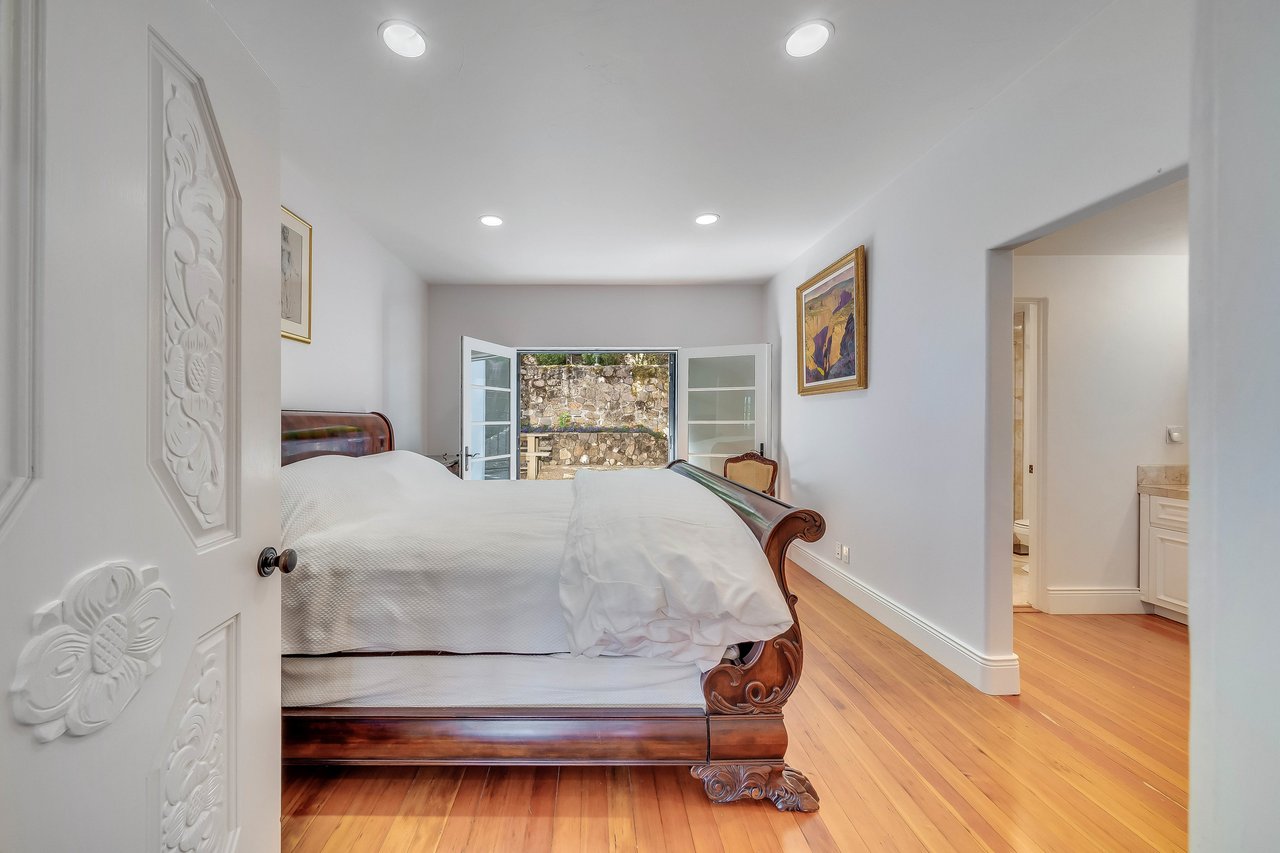 Tuscan Country Estate - SOLD