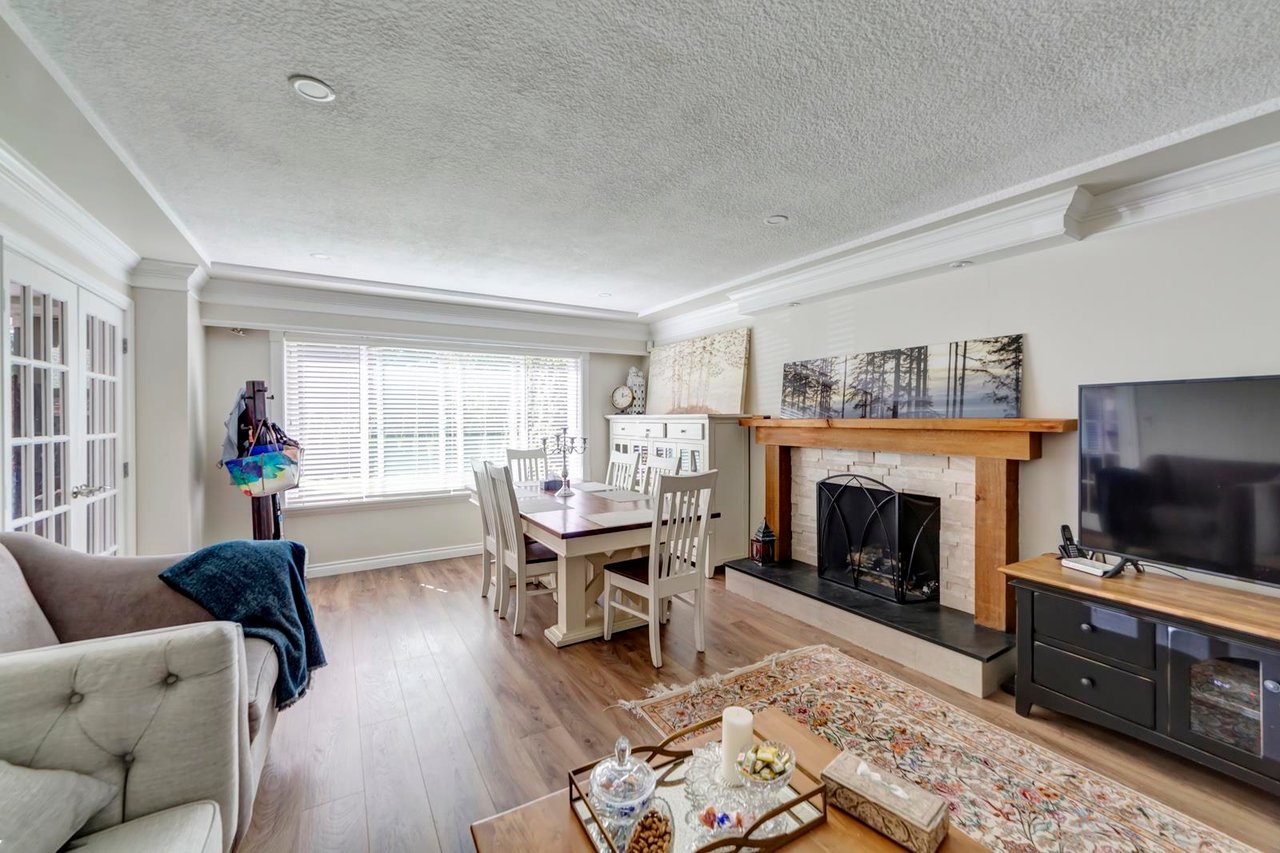 2482 Edgemont Blvd