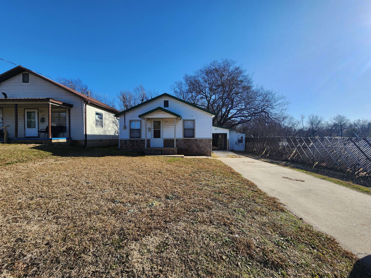 829 N Union