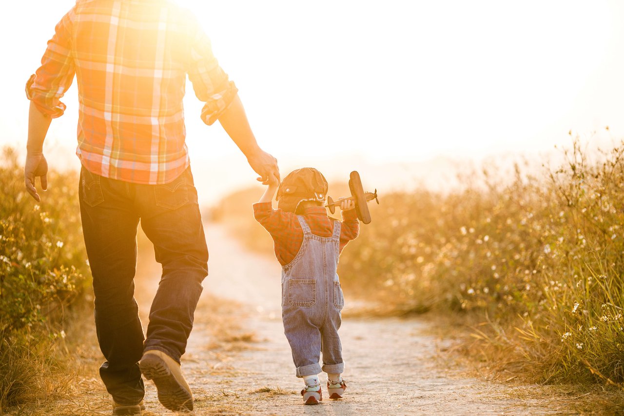 15 Unique Father's Day Gift Ideas for Every Type of Dad