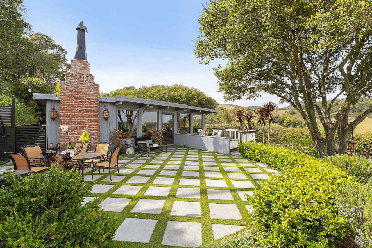 222 Bayview Drive, San Rafael