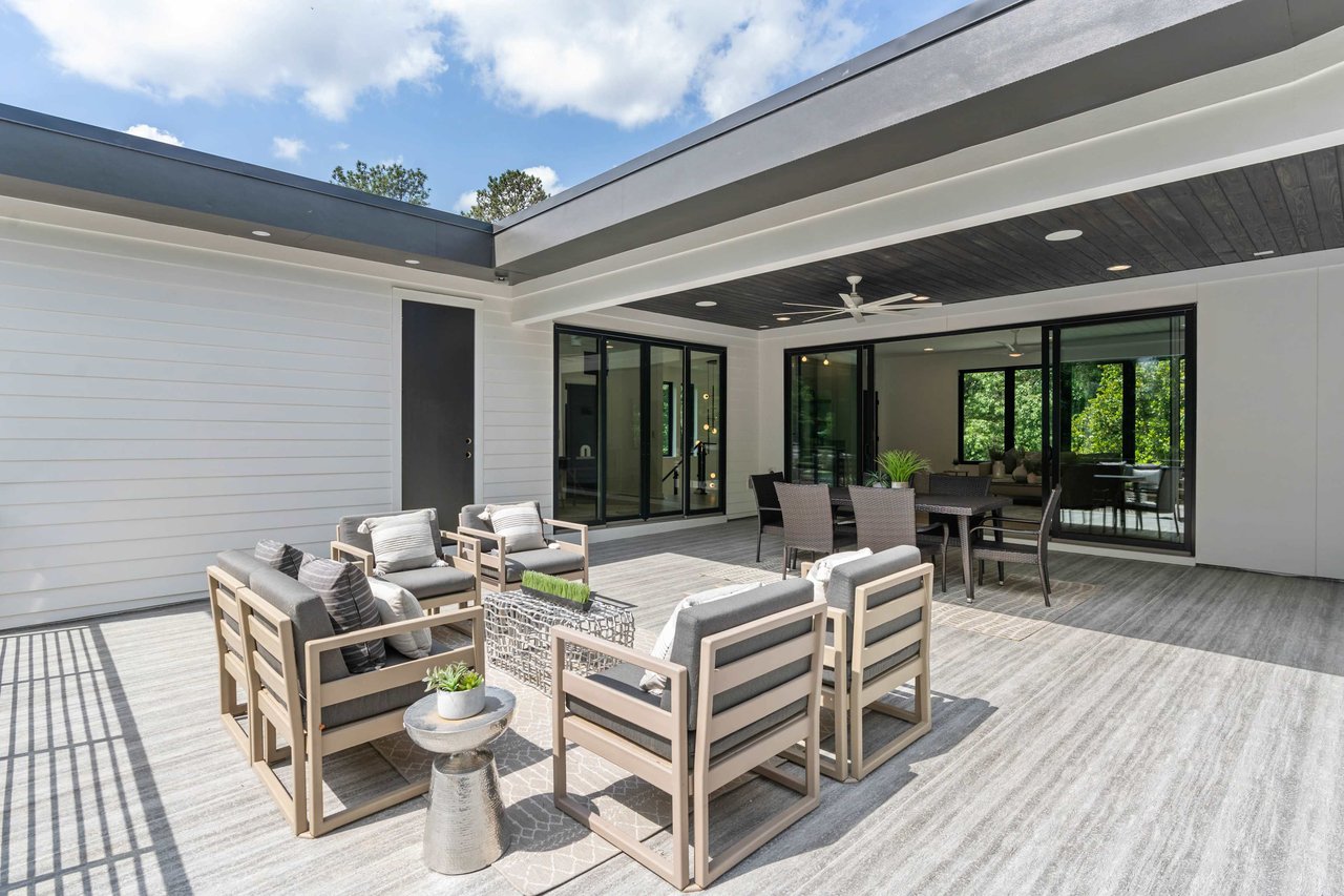 4075 Rickenbacker Dr NE Atlanta, GA 30342