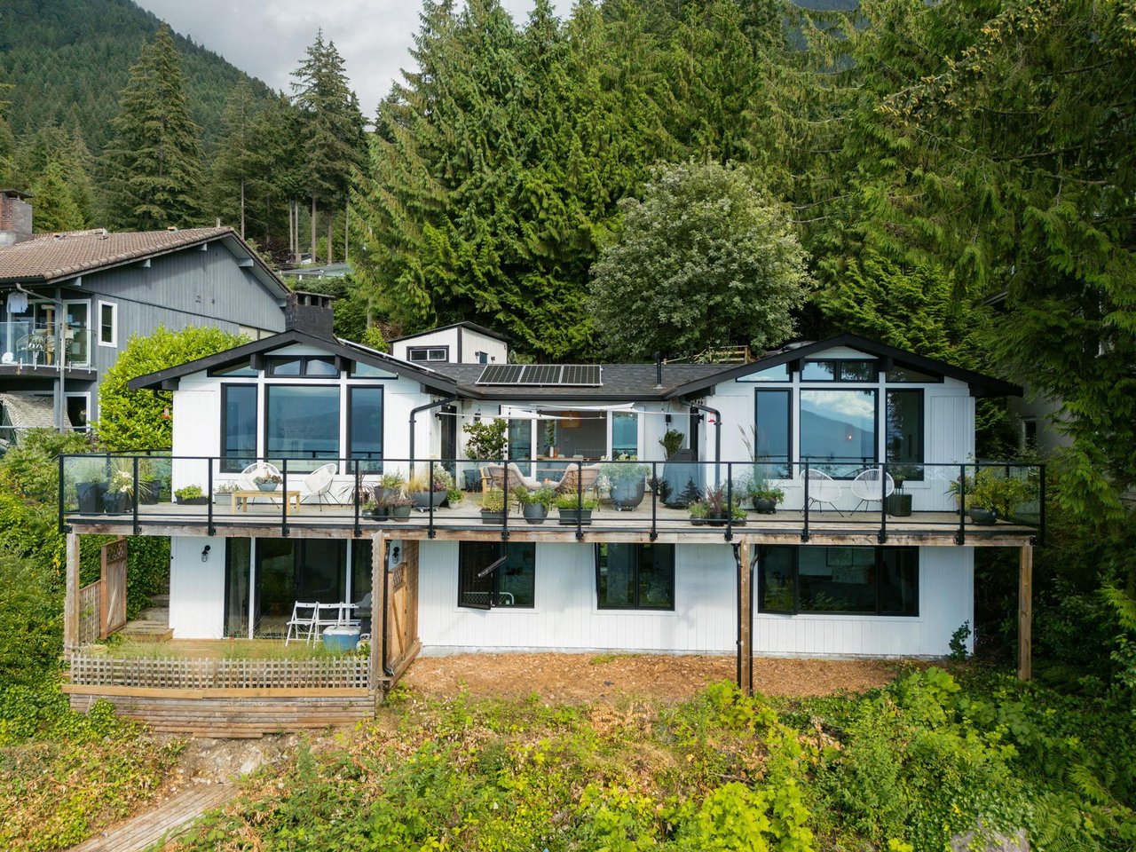 60 Panorama Rd