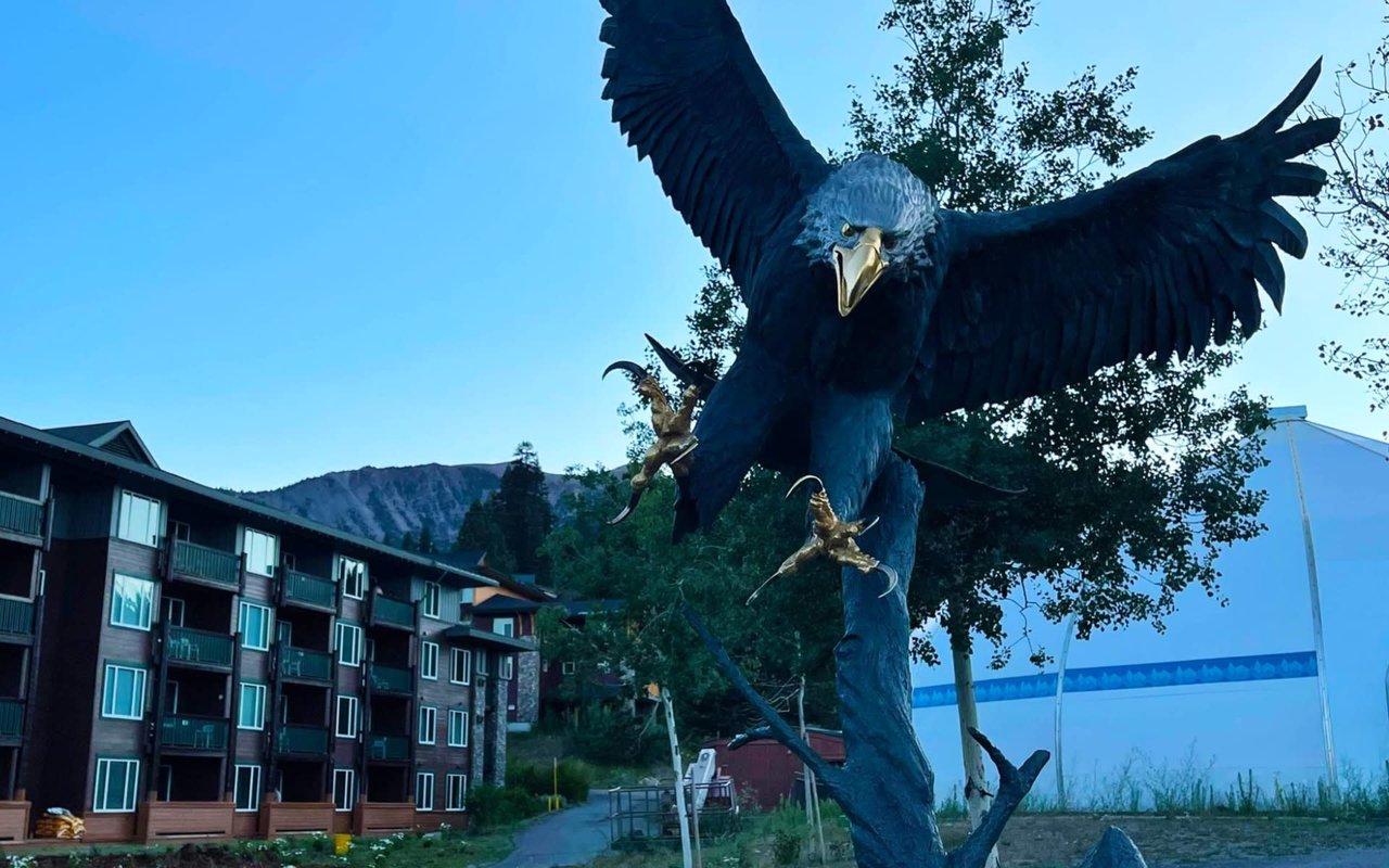 Eagle Lodge