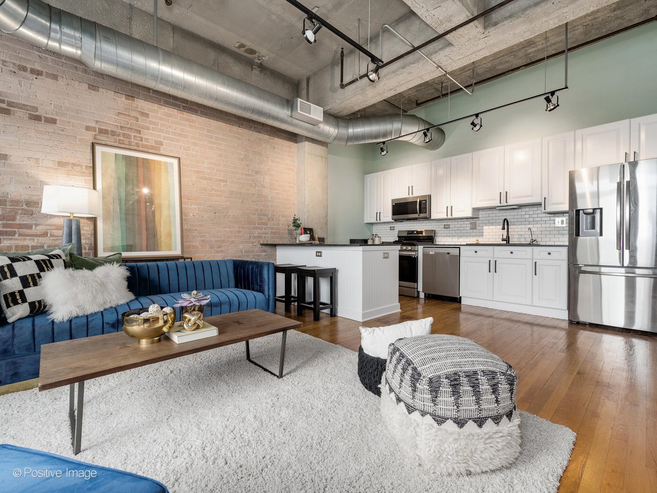 900 N Kingsbury St Unit 716