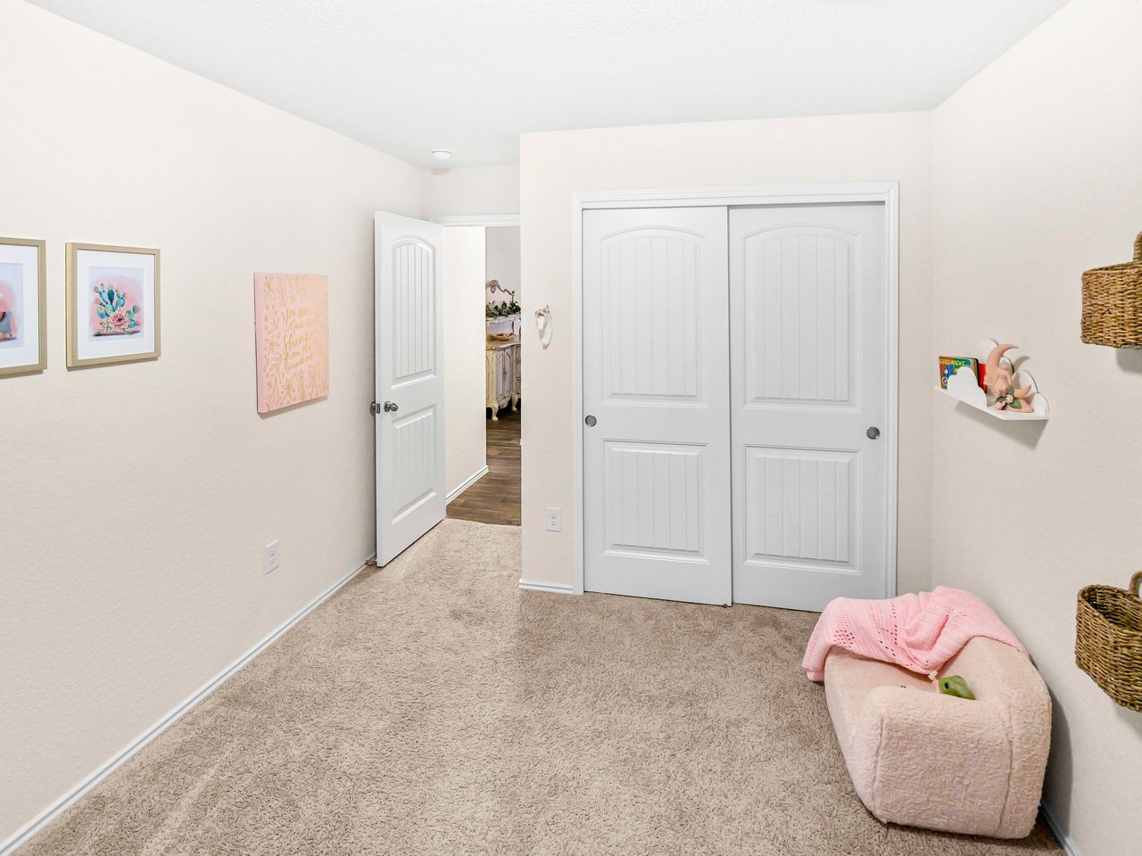 15004 Ben Davis DR