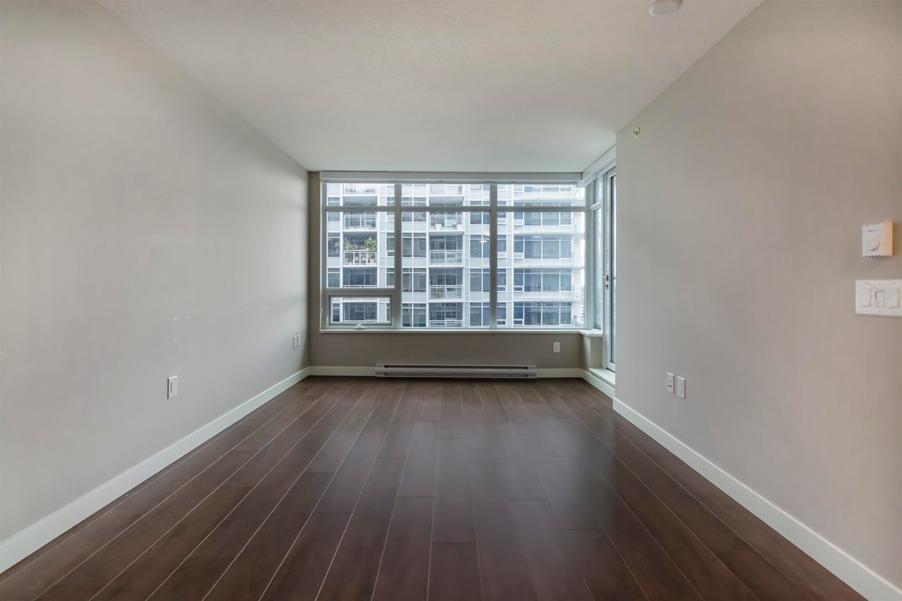 1216-6188 No. 3 Rd