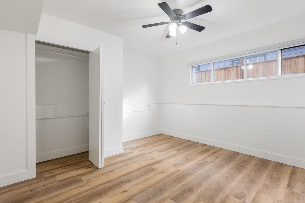 11443 87 Ave