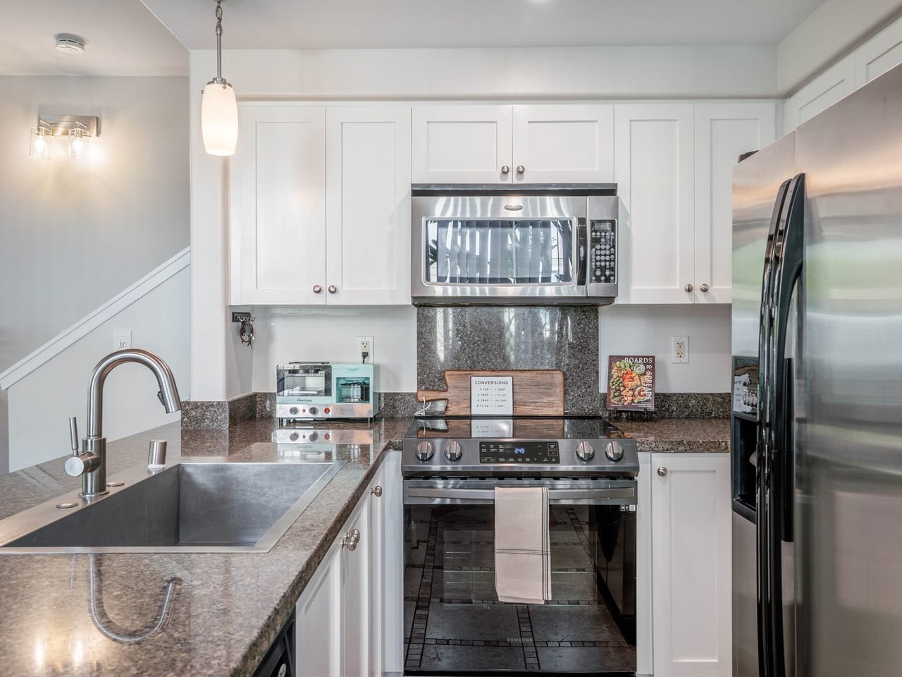 92-1536 Aliinui Drive 1201
