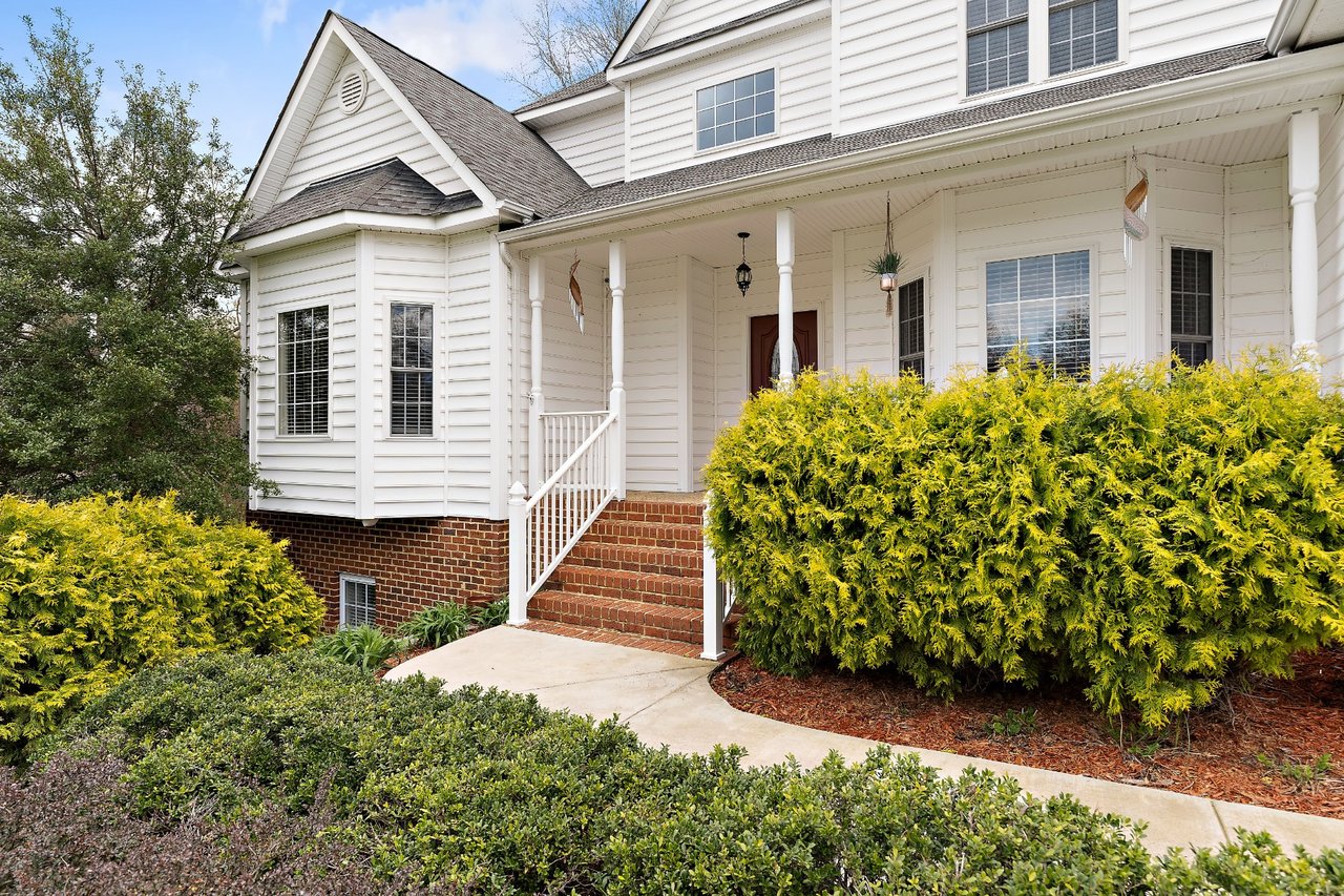 8805 Thornton Heath Drive