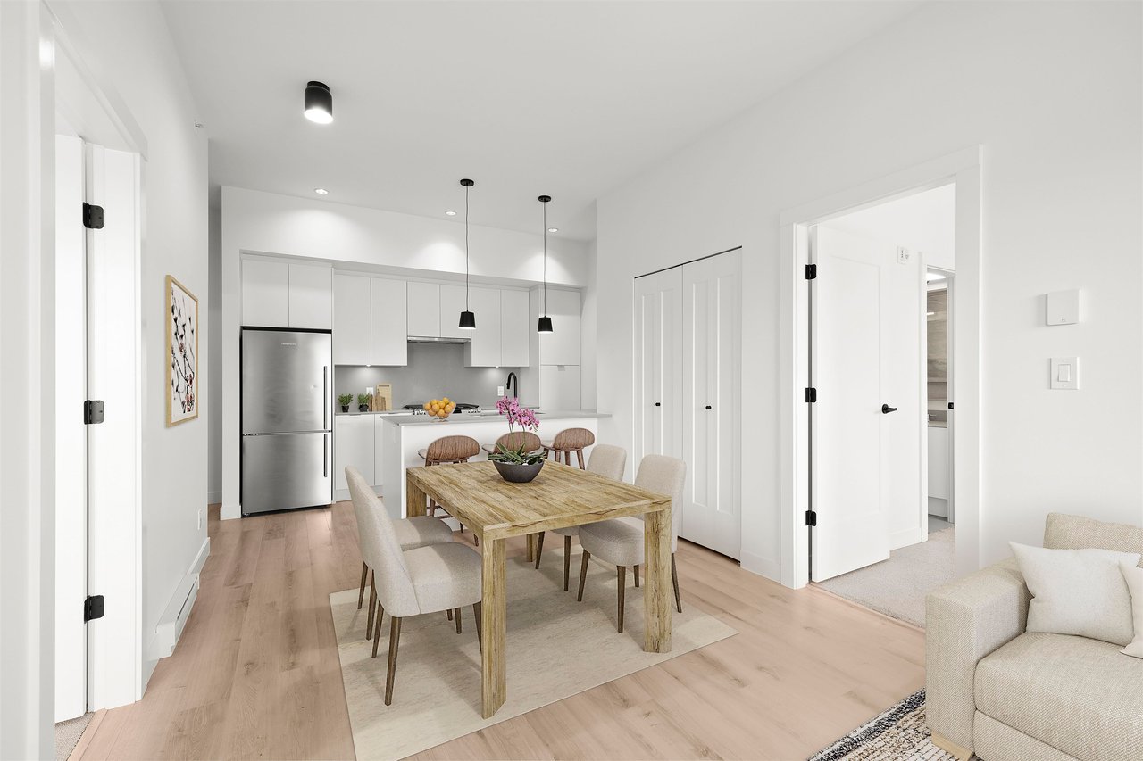 503-2493 Montrose Ave