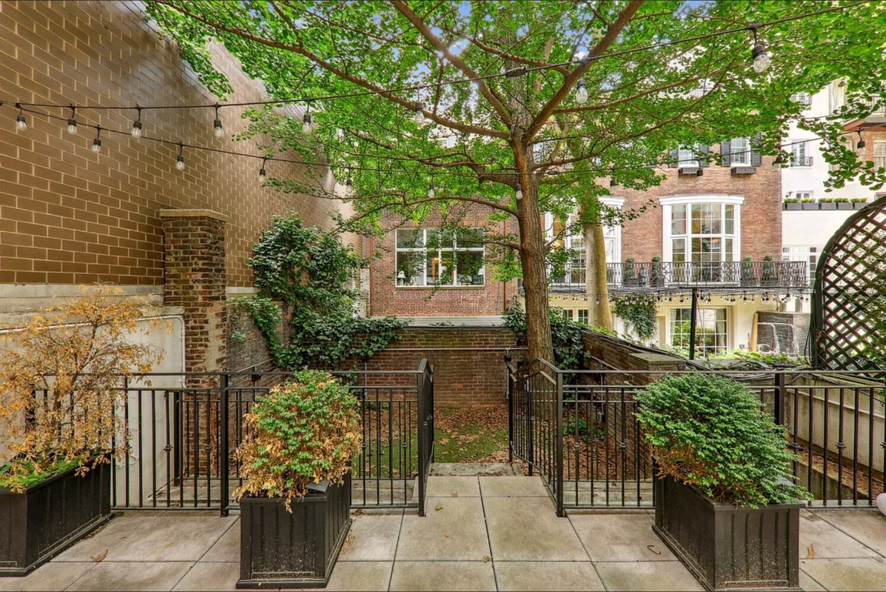 184 East 64th Street, Apt M