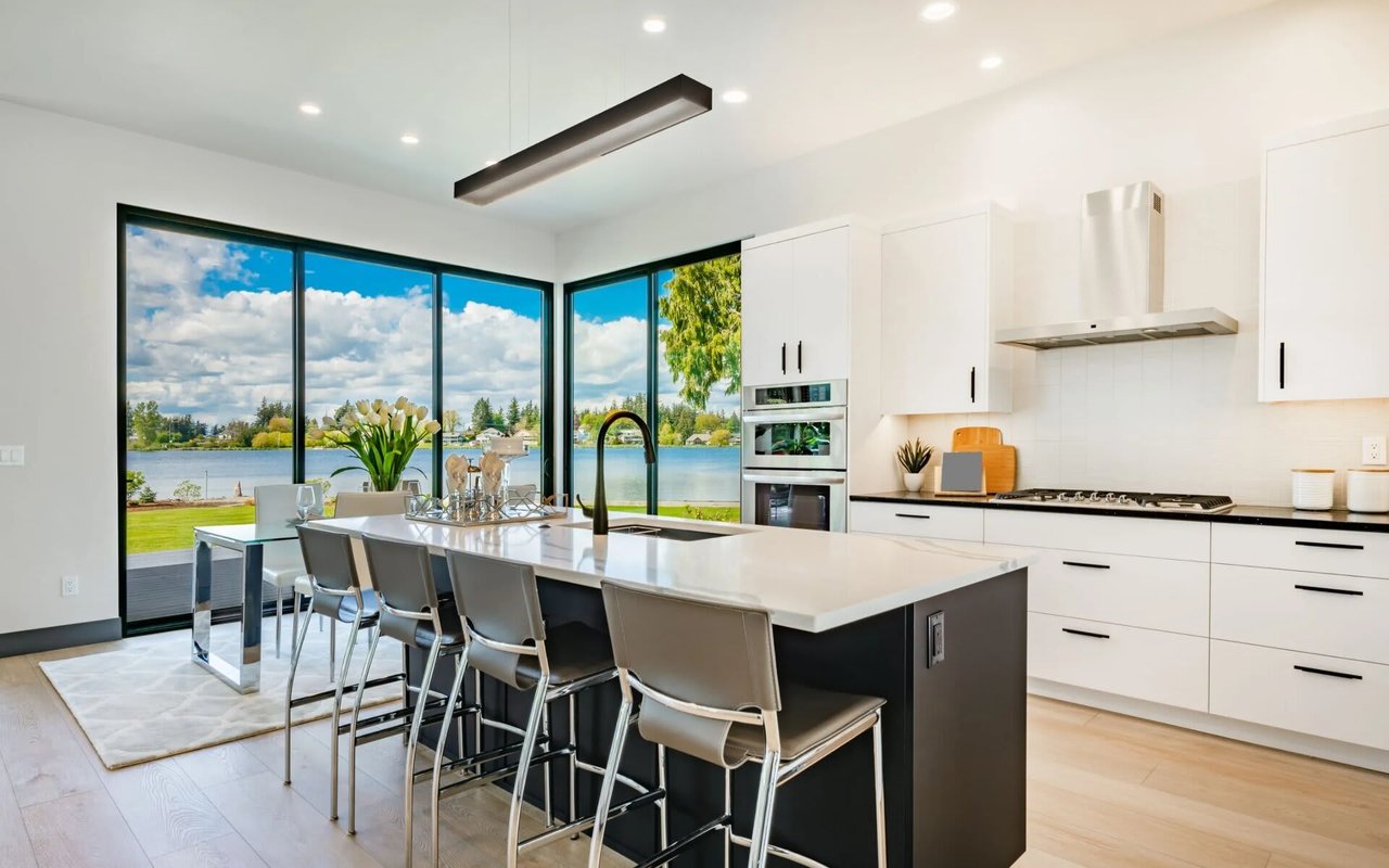 Tips for Future Homeowners Buying a Home - Money Magazine Is Here to Help!