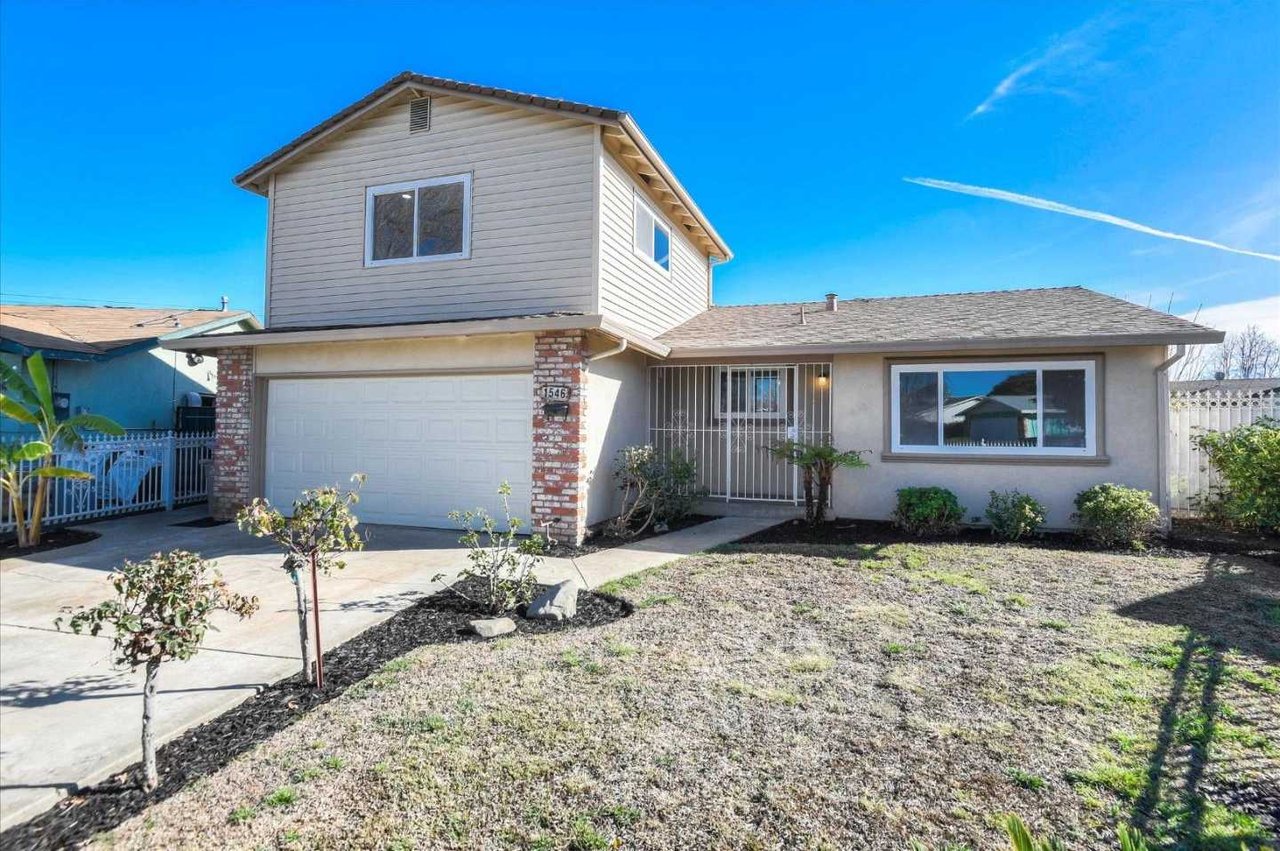 1546 Foxdale CT