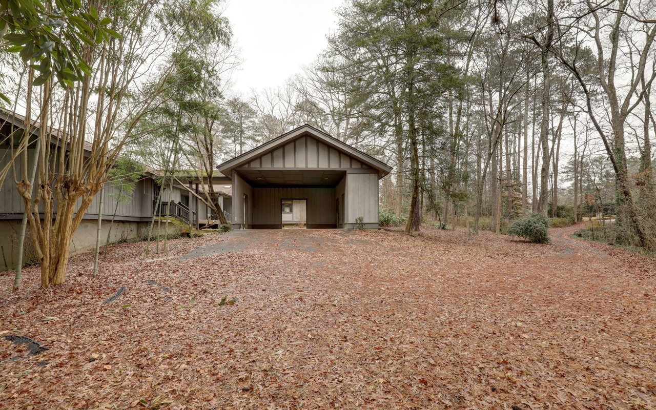 1165 W Garmon Road