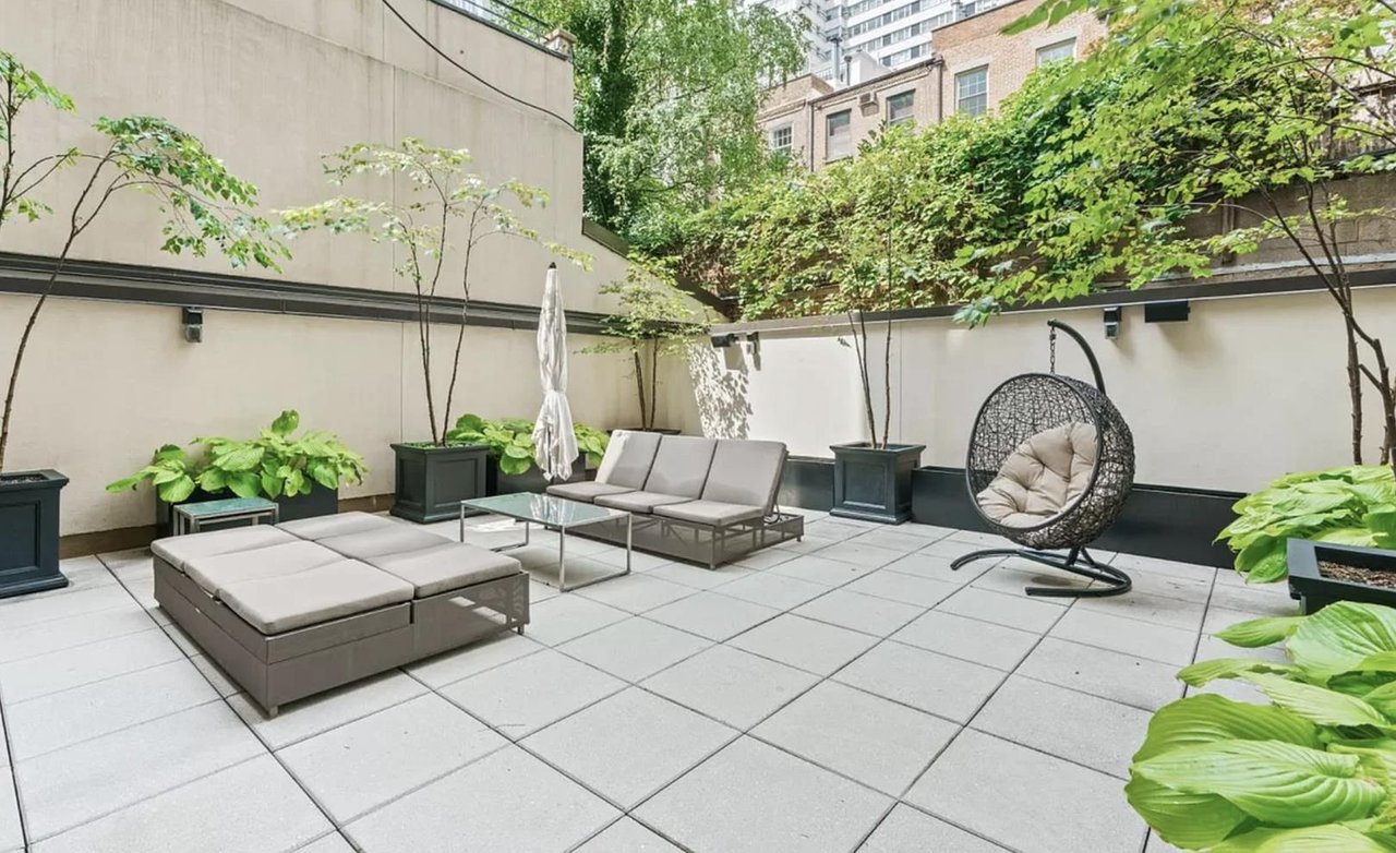 227 East 67th Street, Apt M-2