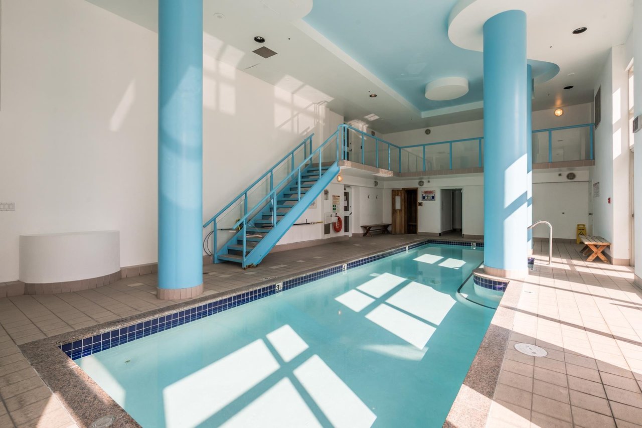 515-888 Beach Ave