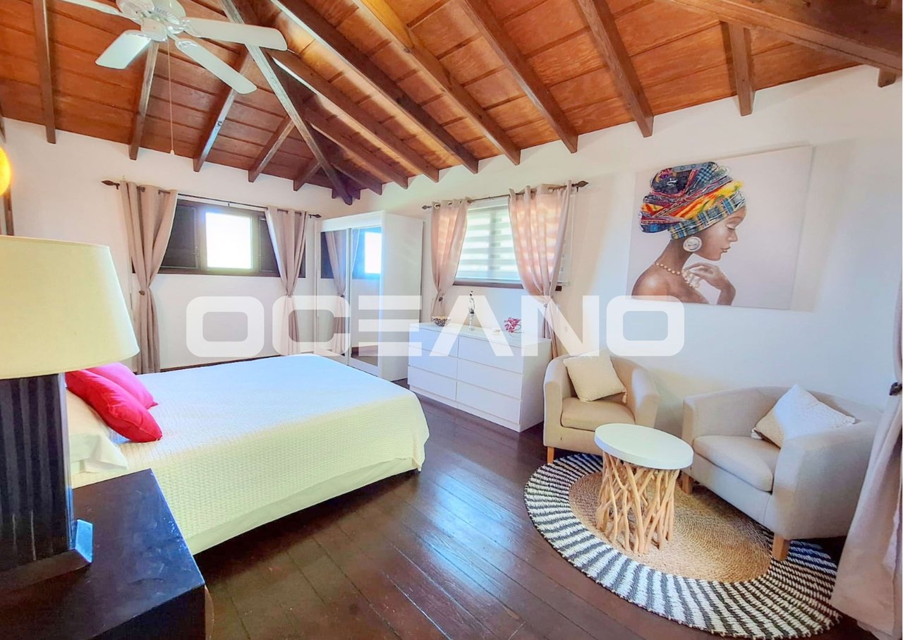 Villa 5 bedrooms with exceptional panoramic view + studio