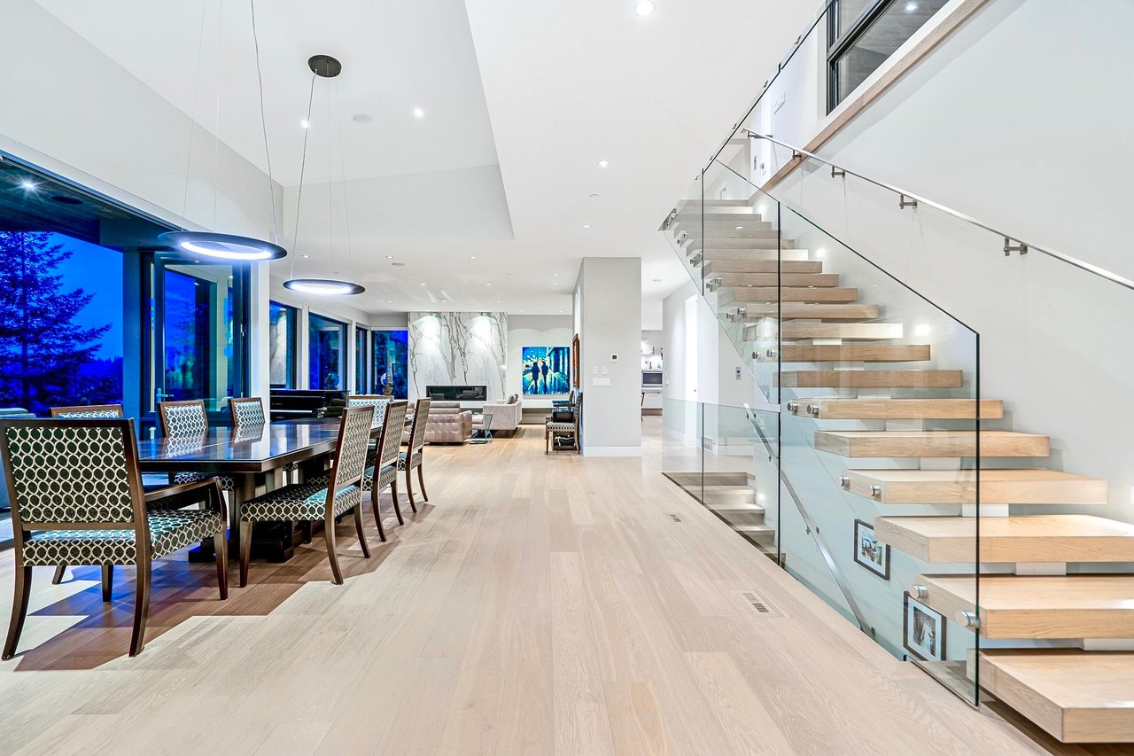 6255 St. Georges Cres