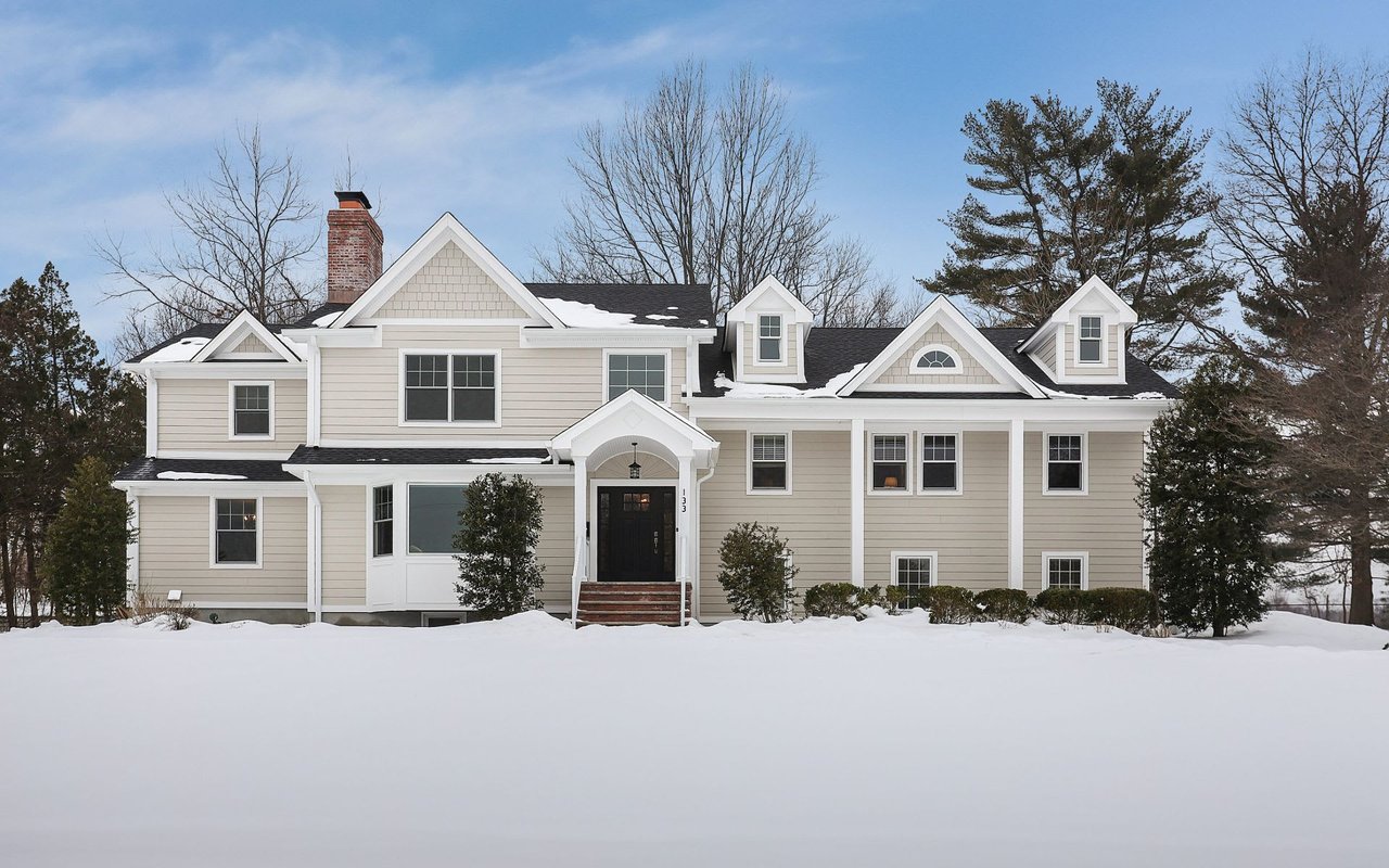 133 Golf Edge Dr