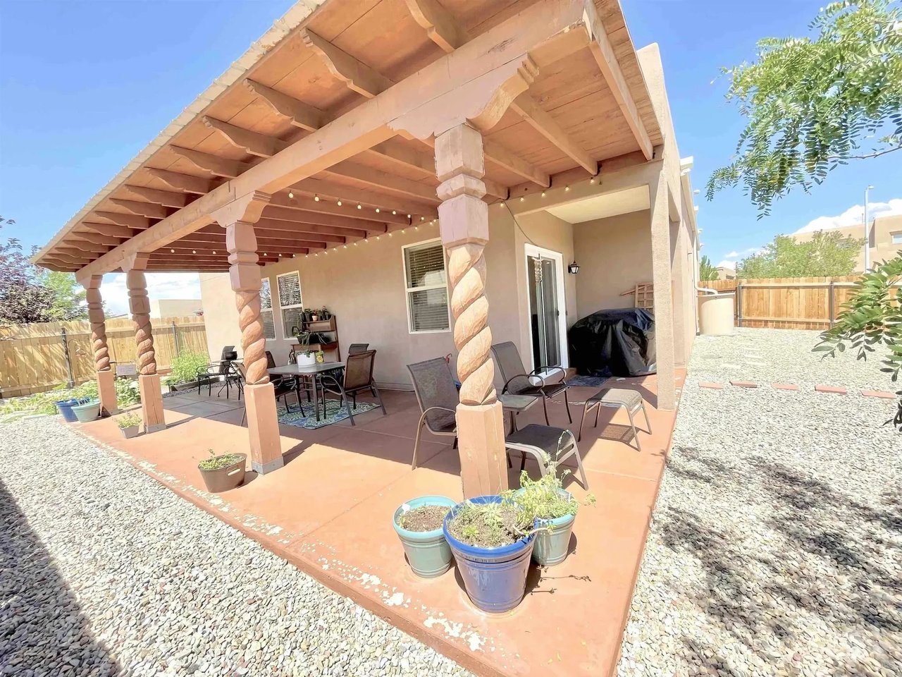 4237 Luz Del Sol