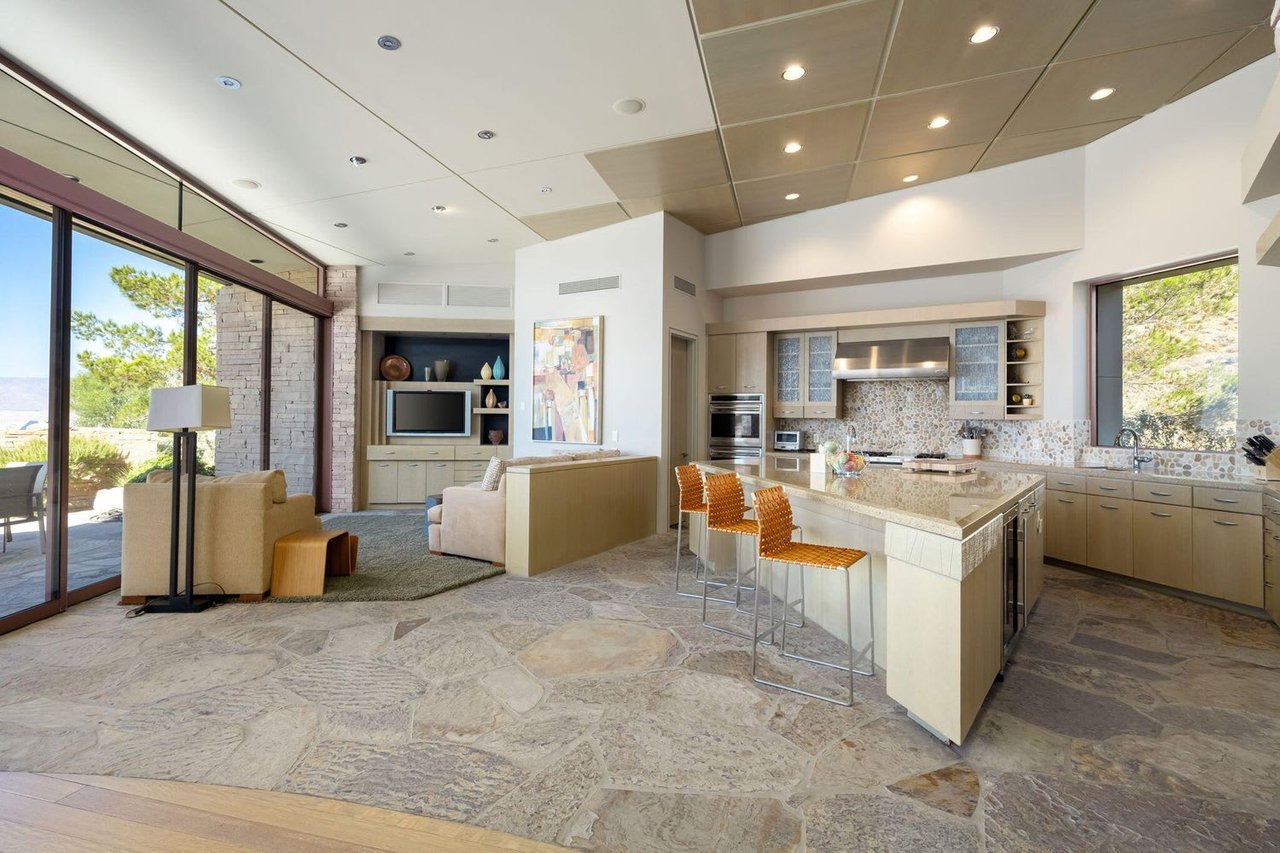 45 Sky Ridge Rd