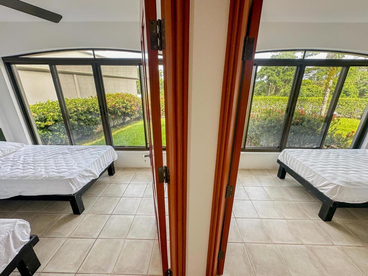 Secure Gated Villa Community, Ojochal, Puntarenas