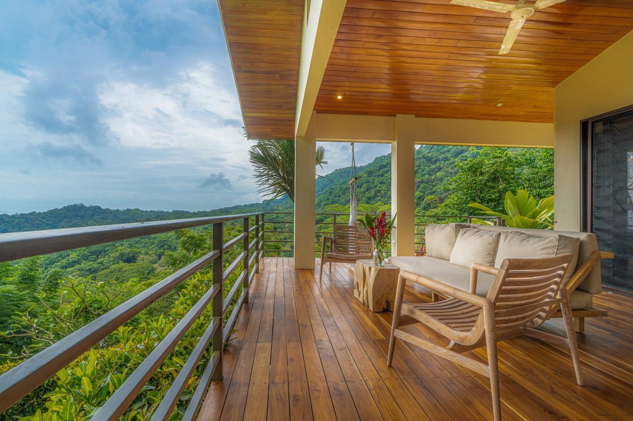 Private Sunset View Compound, Dominical, Puntarenas