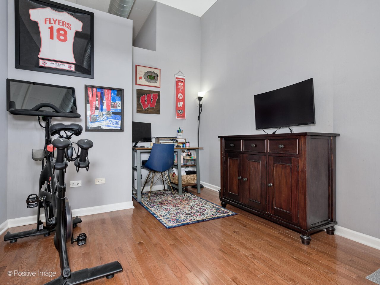 1301 W Madison St (No. 602)