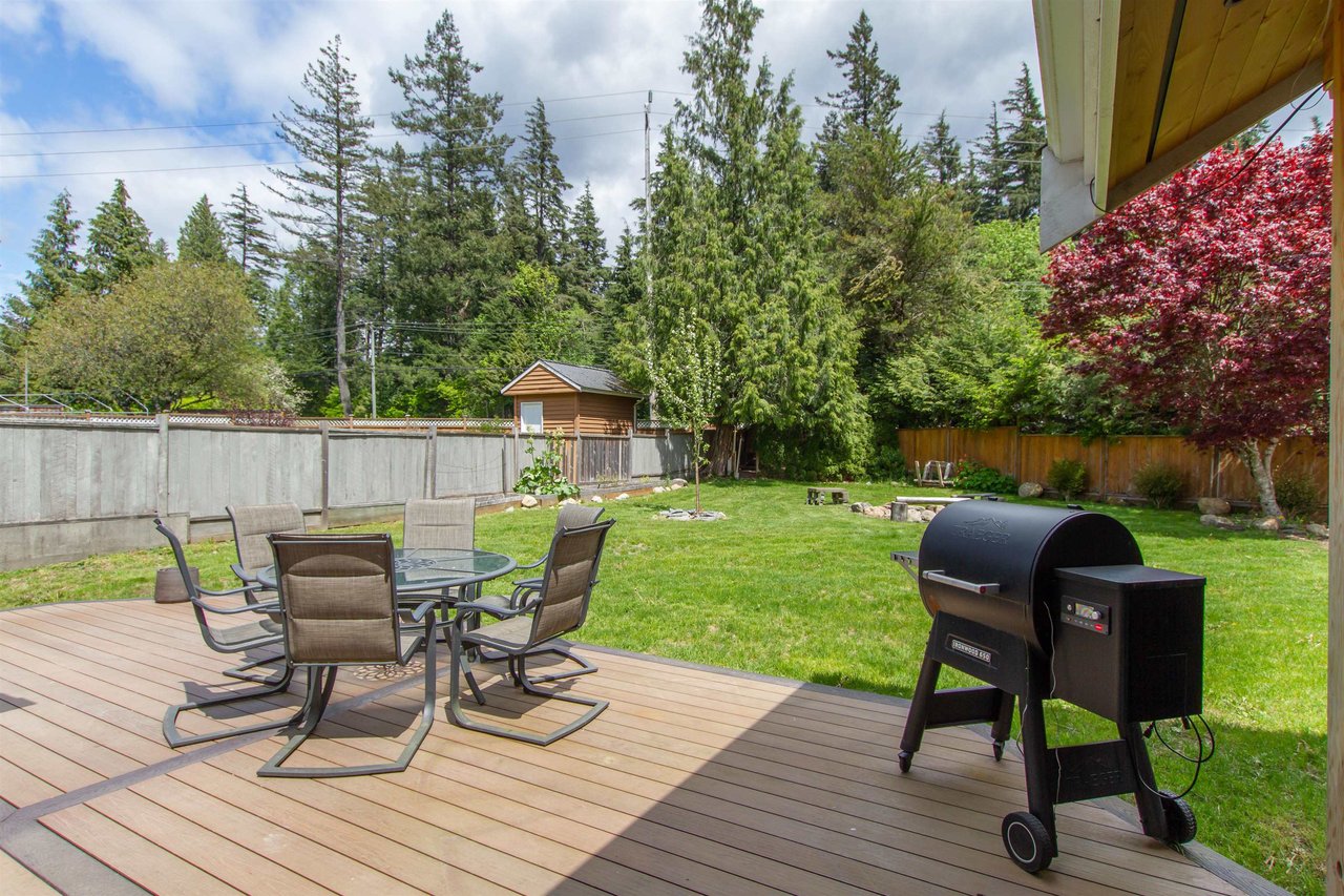 1002 Cypress Pl