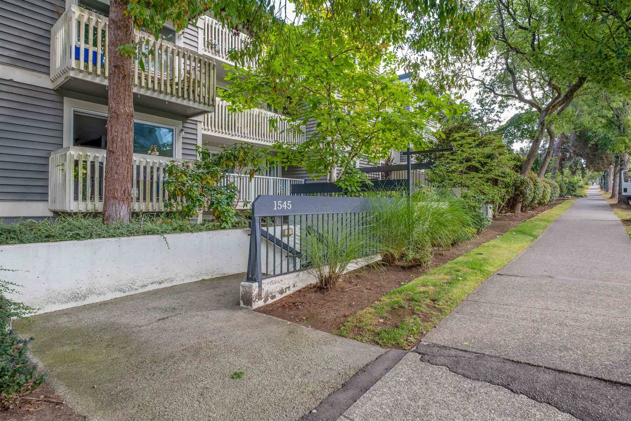 203-1545 E 2nd Ave