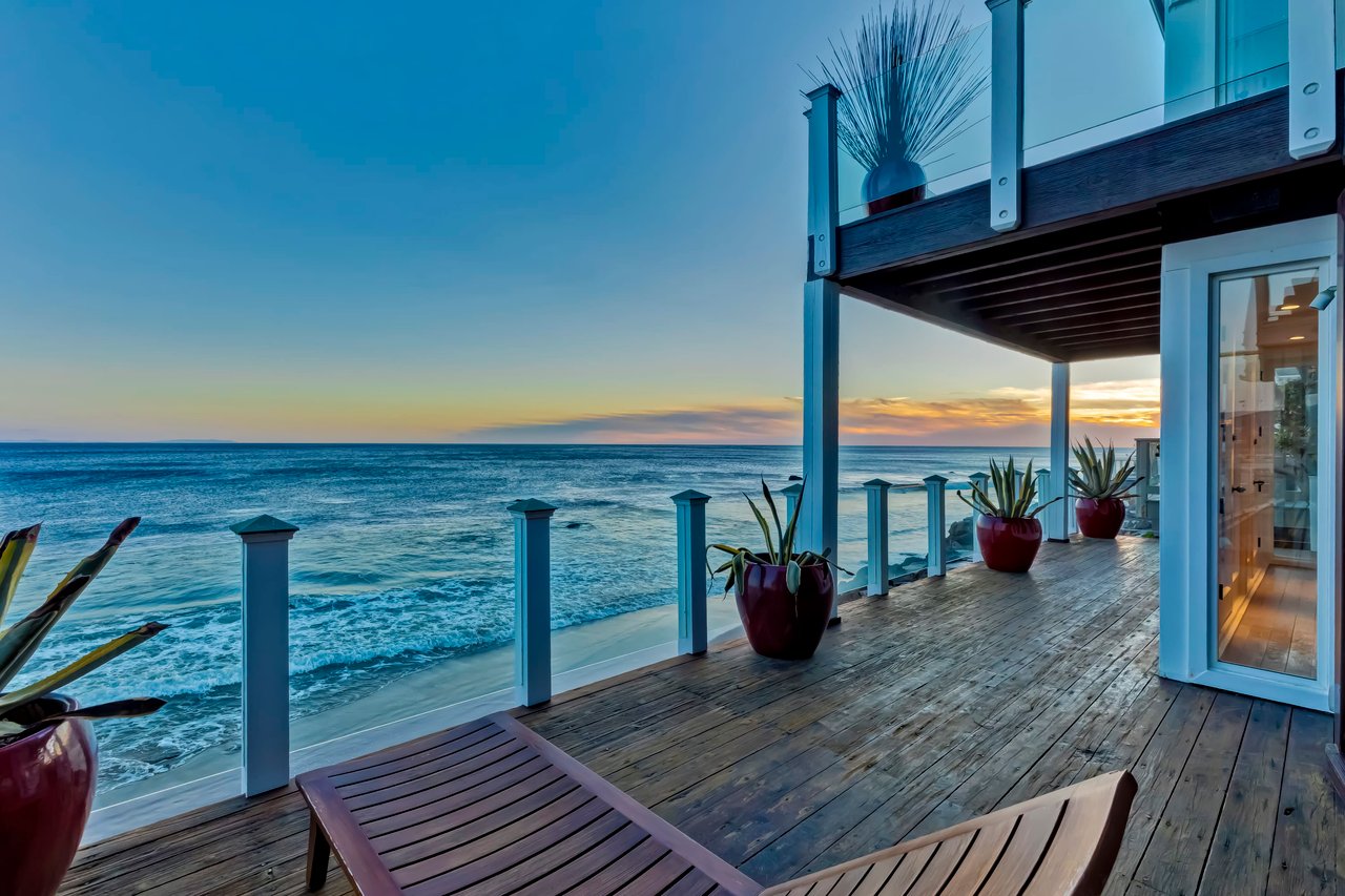 Modern Malibu Road Beach House